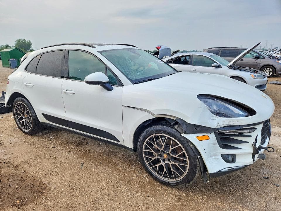 2018 PORSCHE MACAN S 4