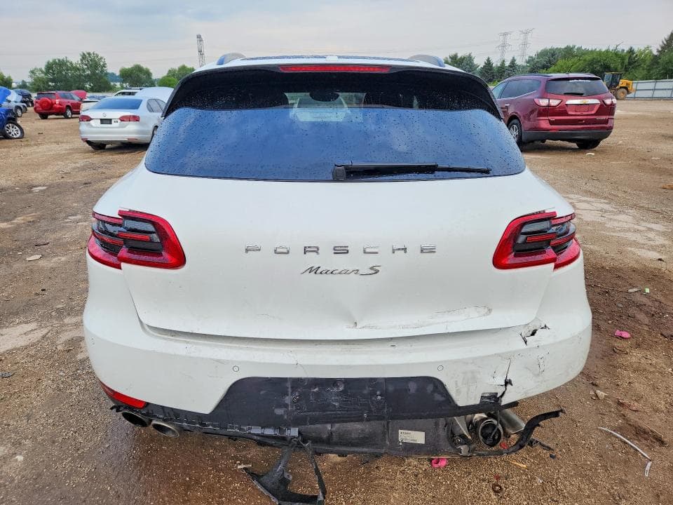 2018 PORSCHE MACAN S 6