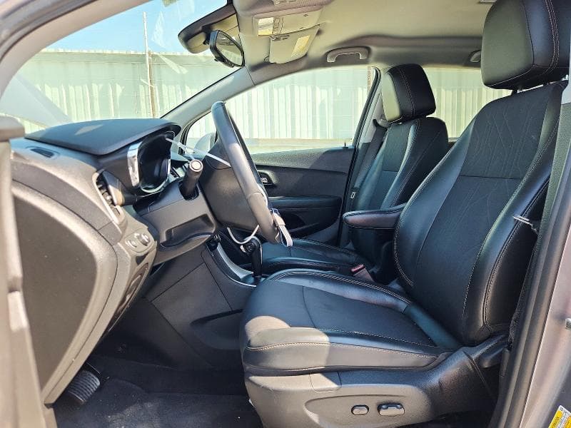 2020 CHEVROLET TRAX 1LT 7