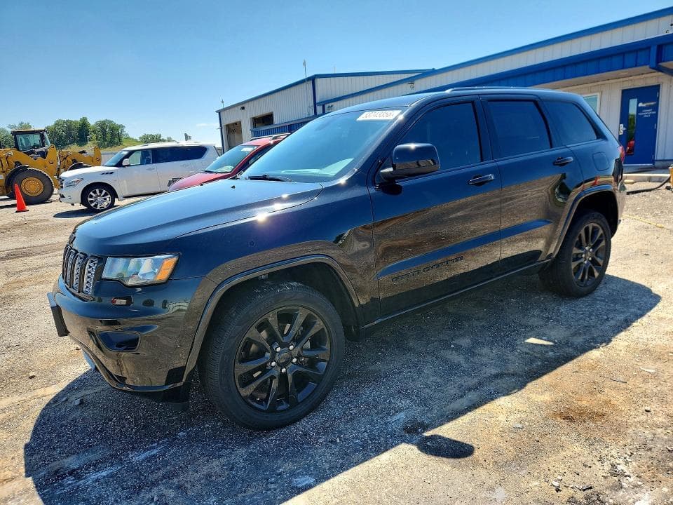 2017 JEEP GRAND CHEROKEE LAREDO - 1