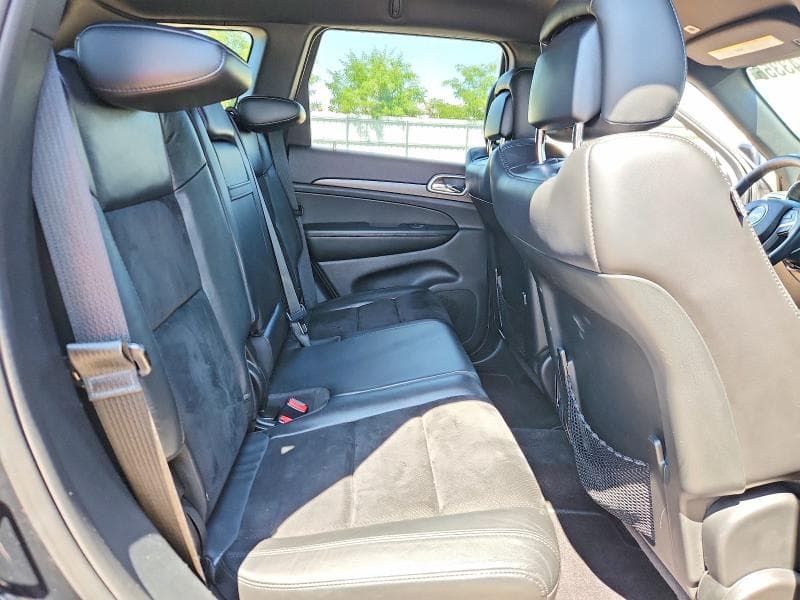 2017 JEEP GRAND CHEROKEE LAREDO 10