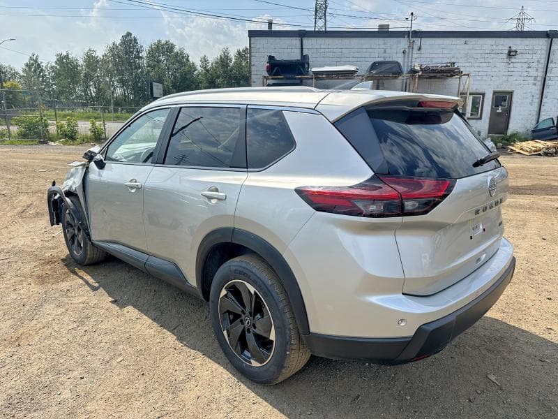 2025 NISSAN ROGUE SV 4