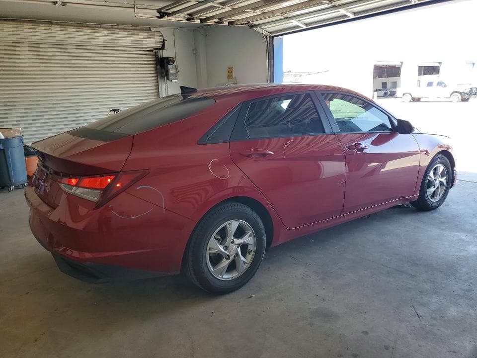 2021 HYUNDAI ELANTRA SE 3