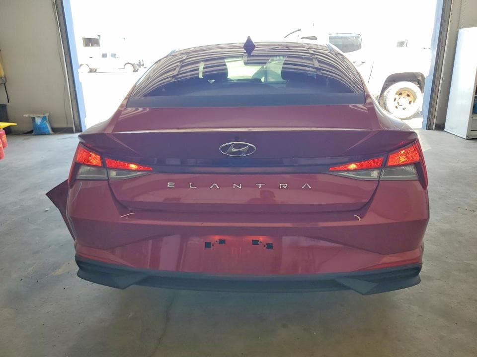 2021 HYUNDAI ELANTRA SE 6