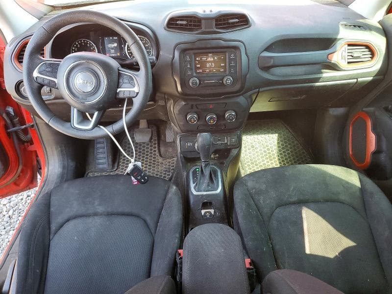 2018 JEEP RENEGADE SPORT 8