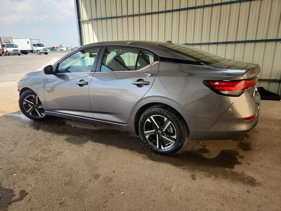 2025 NISSAN SENTRA SV 2