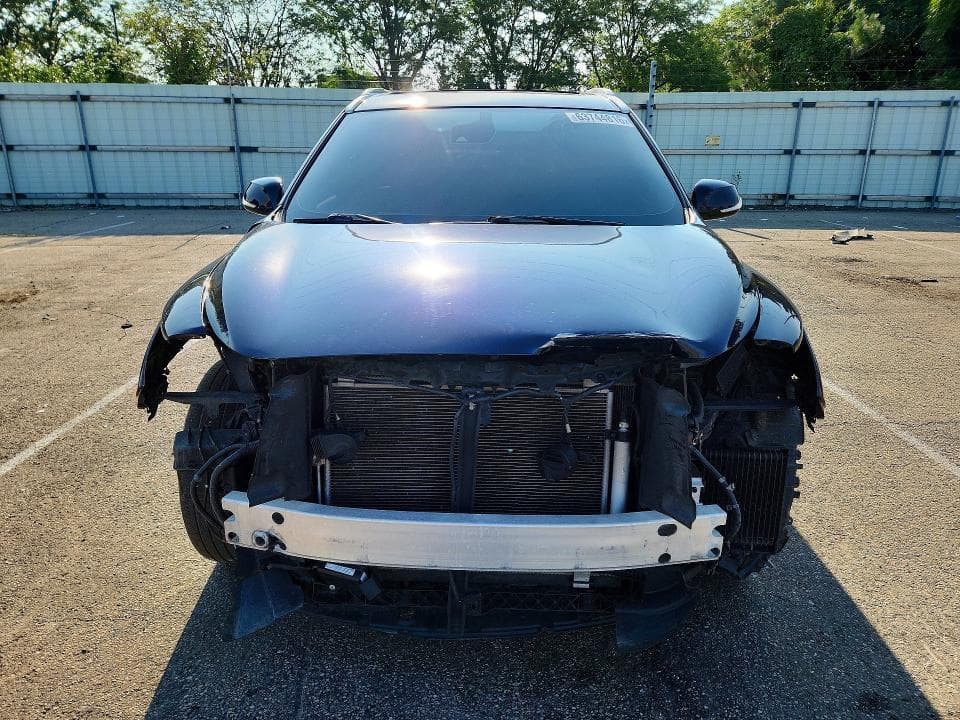 2019 INFINITI QX60 LUXE 5