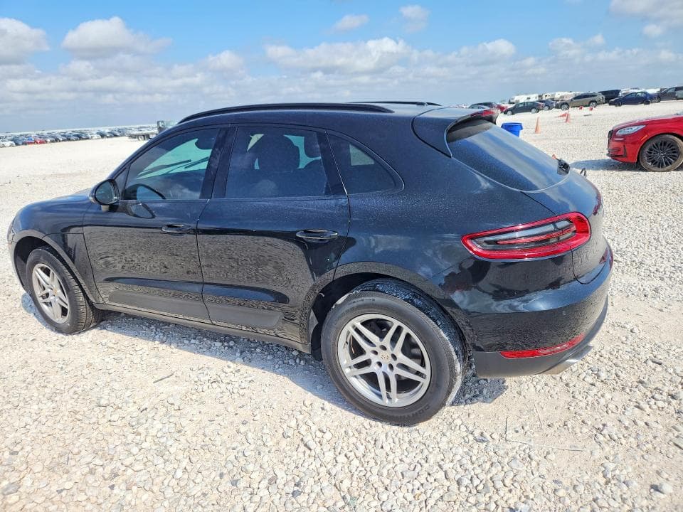 2017 PORSCHE MACAN 2