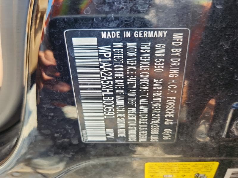 2017 PORSCHE MACAN 12