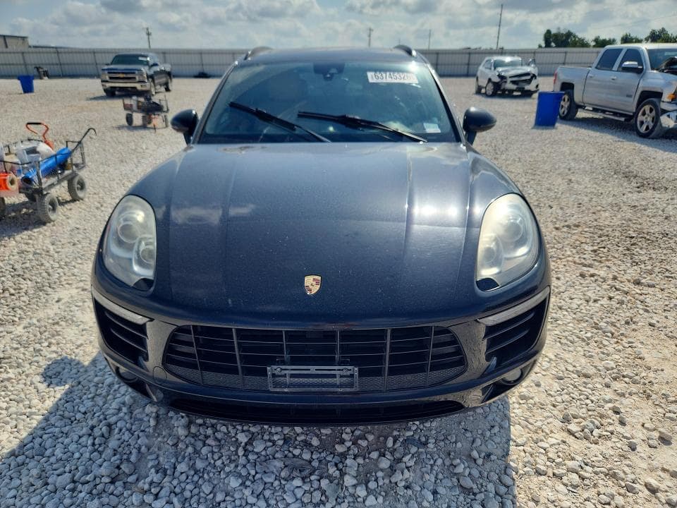 2017 PORSCHE MACAN 5