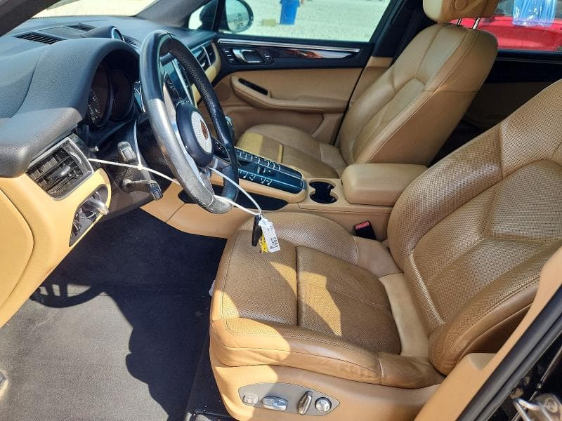 2017 PORSCHE MACAN 7