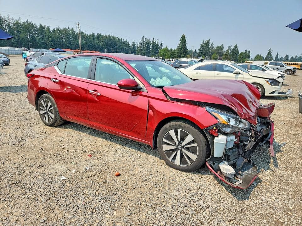 2022 NISSAN ALTIMA SV 4