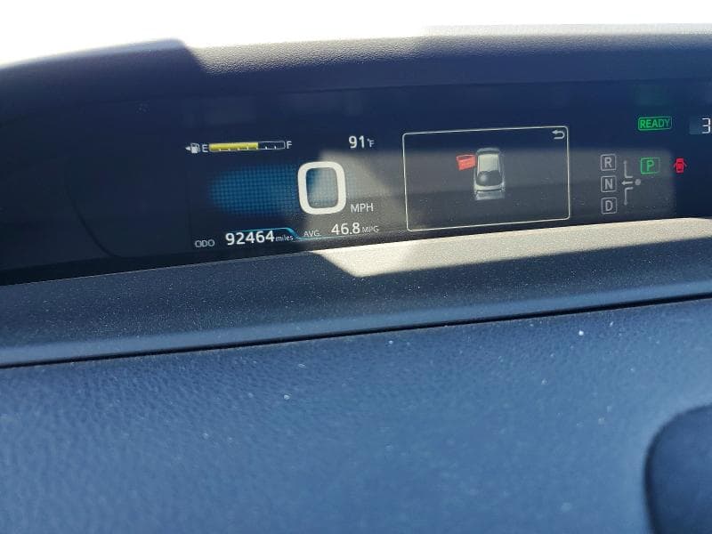 2018 TOYOTA PRIUS THREE 9