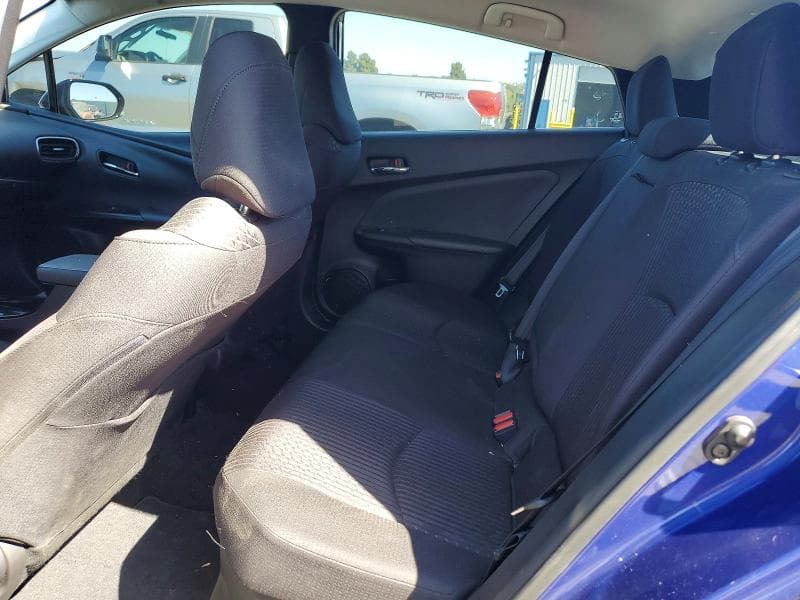 2018 TOYOTA PRIUS THREE 10