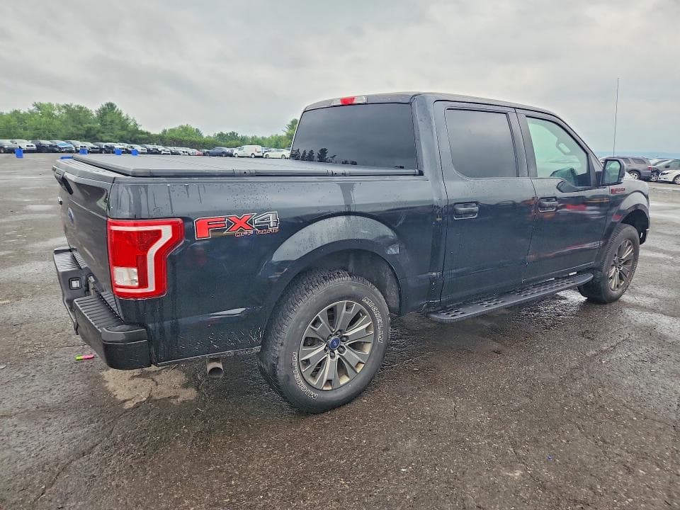 2017 FORD F150 SUPERCREW 3
