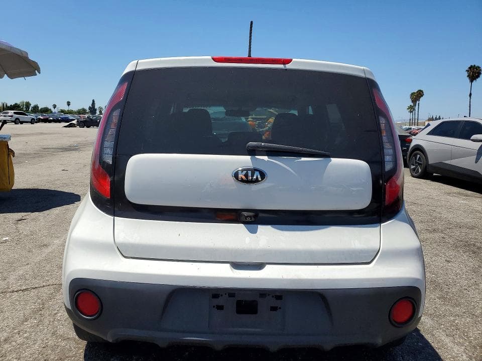 2018 KIA SOUL BASE 6