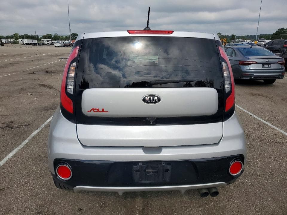 2018 KIA SOUL ! 6
