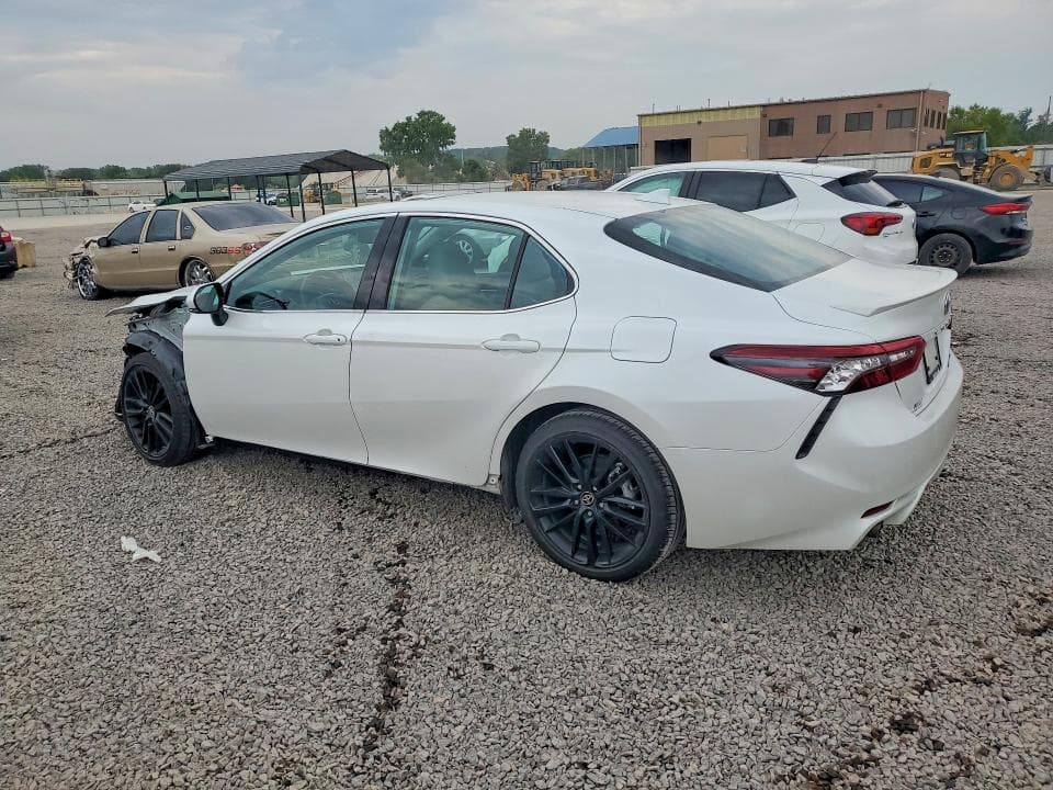 2024 TOYOTA CAMRY XSE 2