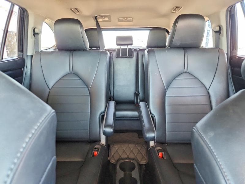 2021 TOYOTA HIGHLANDER XLE 10