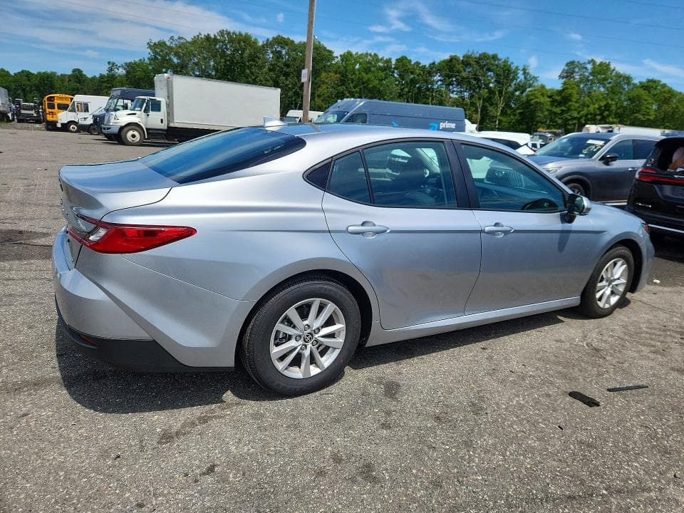 2026 TOYOTA CAMRY LE 3