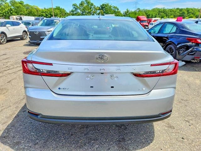 2026 TOYOTA CAMRY LE 6