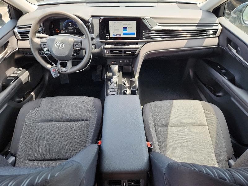 2026 TOYOTA CAMRY LE 8