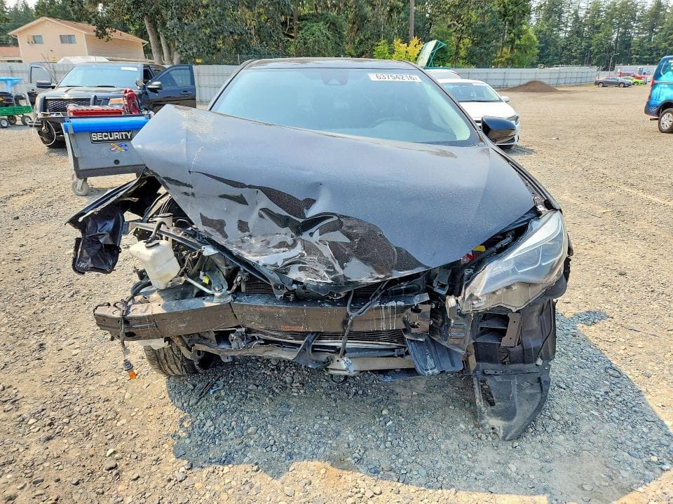 2017 TOYOTA COROLLA XSE 5