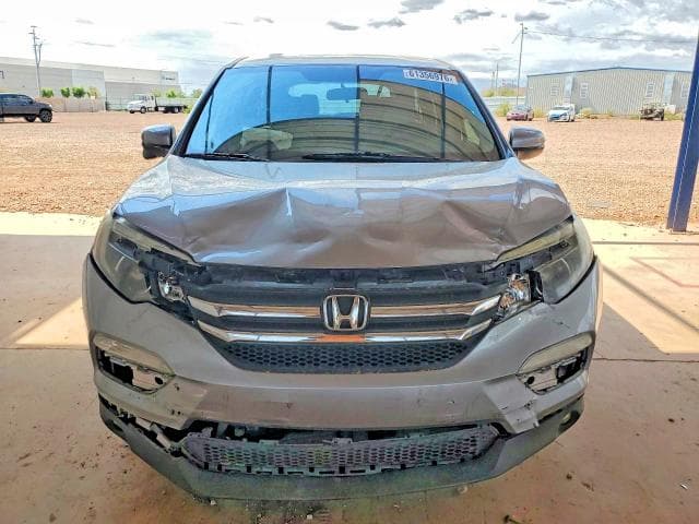 2017 HONDA PILOT EX 5