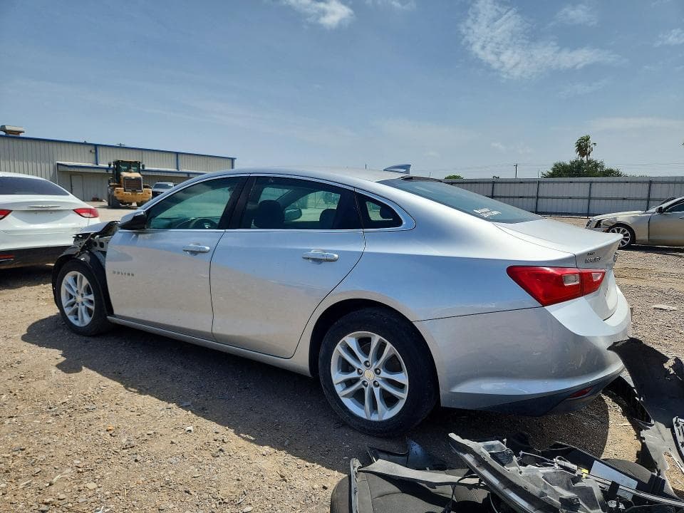 2017 CHEVROLET MALIBU LT 2