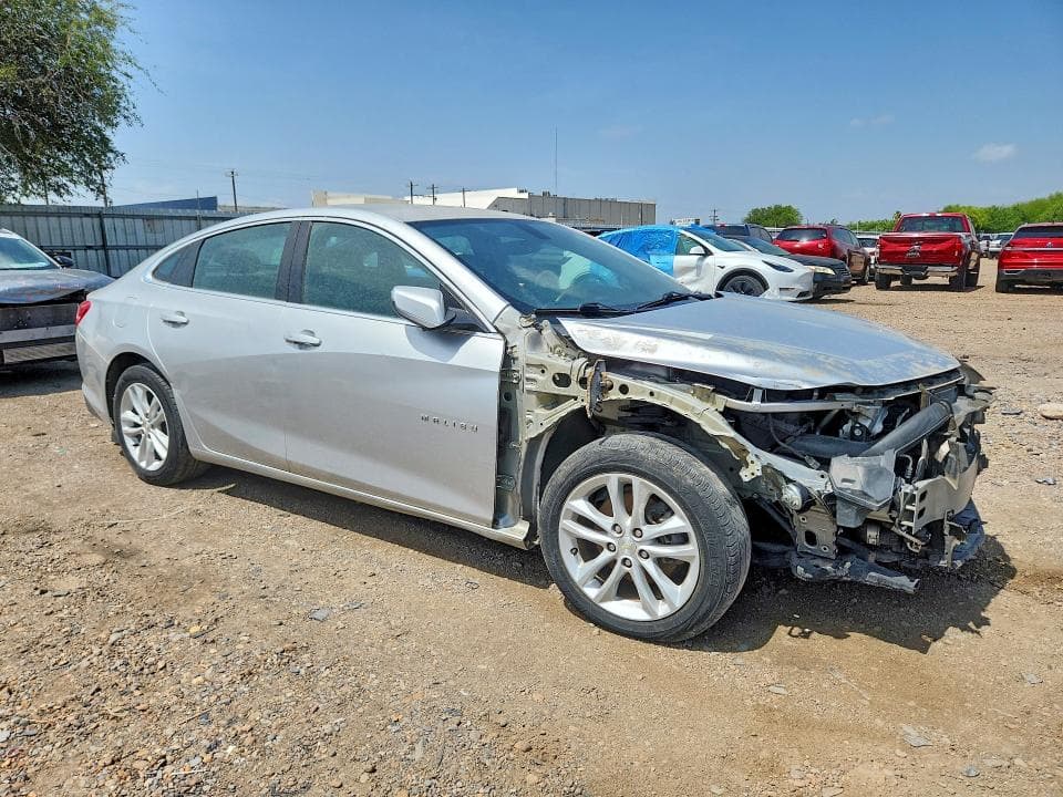 2017 CHEVROLET MALIBU LT 4