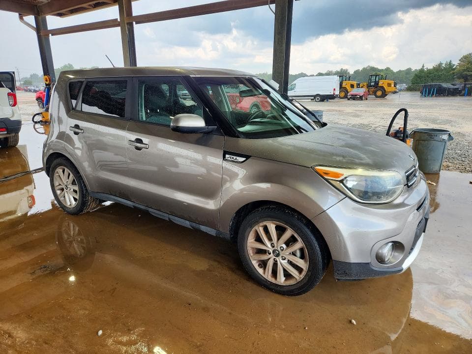 2018 KIA SOUL + 4