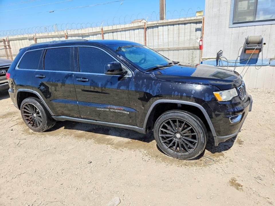 2017 JEEP GRAND CHEROKEE LAREDO 4