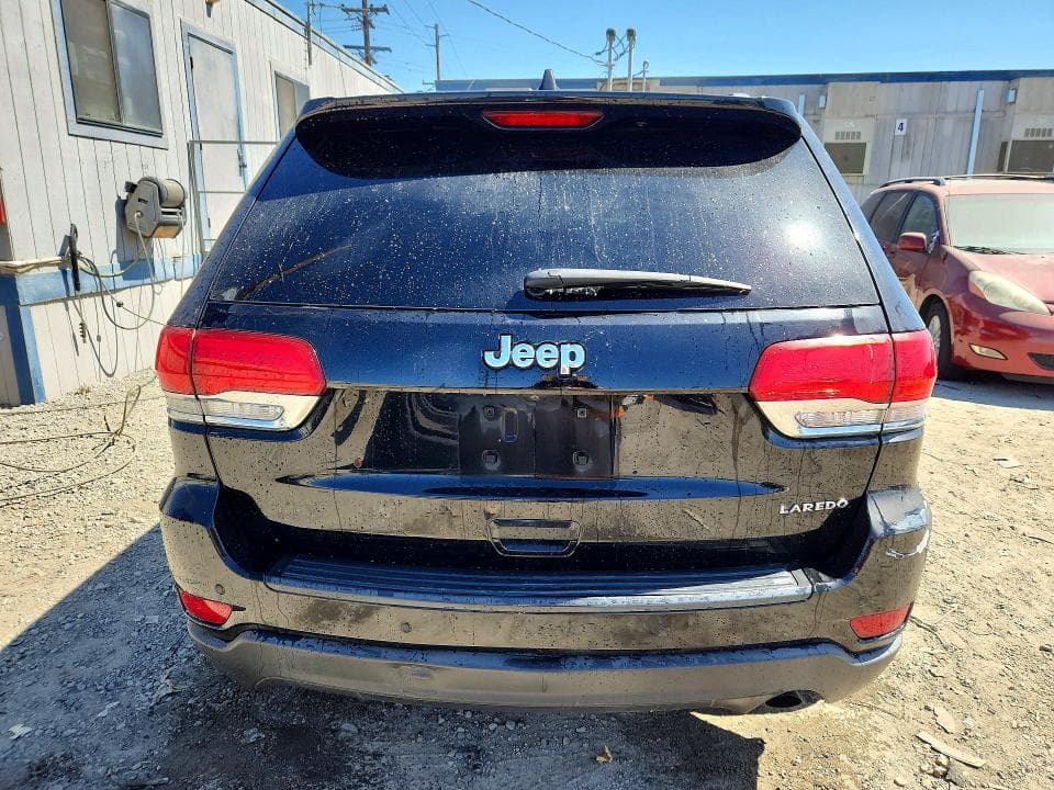 2017 JEEP GRAND CHEROKEE LAREDO 6