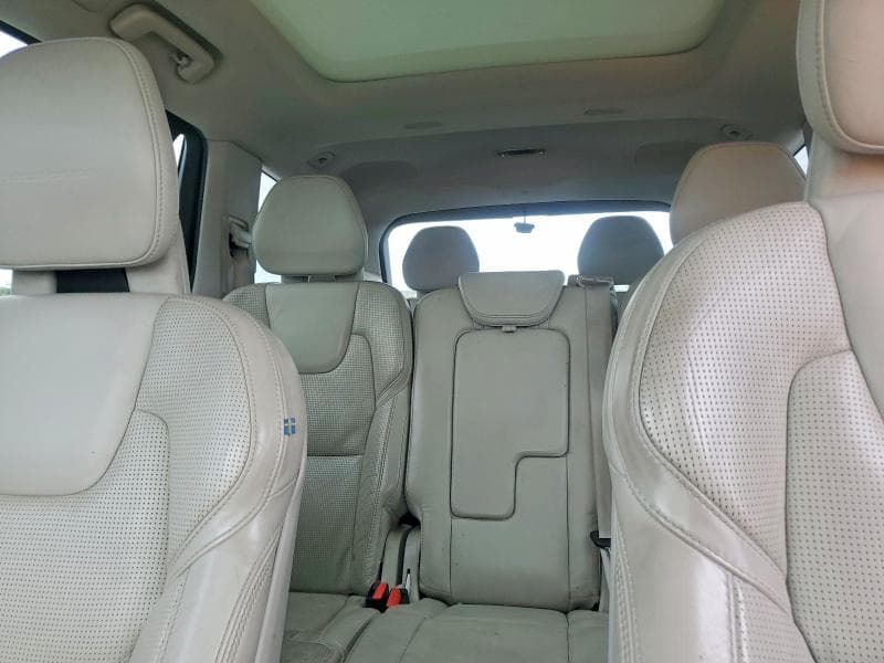 2018 VOLVO XC90 T6 10