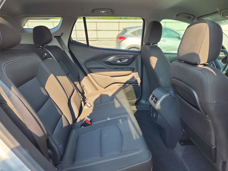 2022 GMC TERRAIN SLE 11