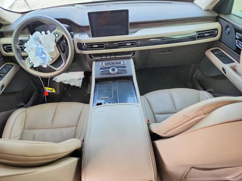2022 LINCOLN AVIATOR RESERVE 8