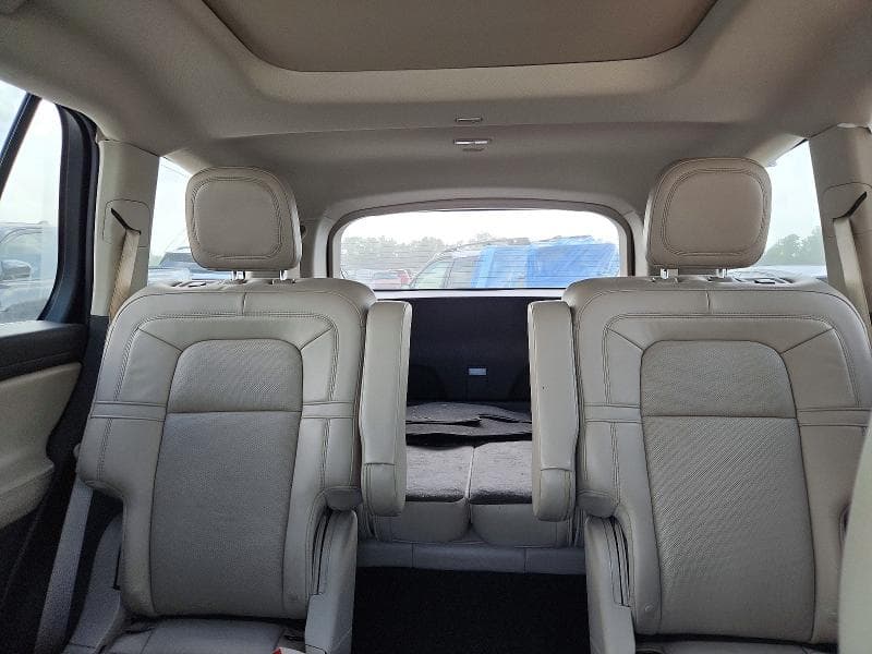 2022 LINCOLN AVIATOR RESERVE 10