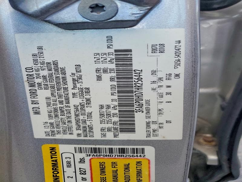 2017 FORD FUSION SE 12