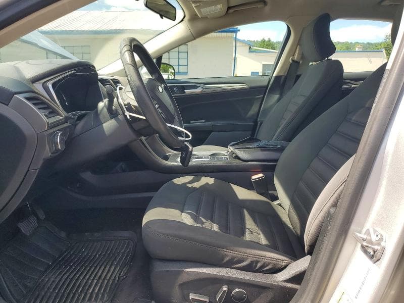 2017 FORD FUSION SE 7