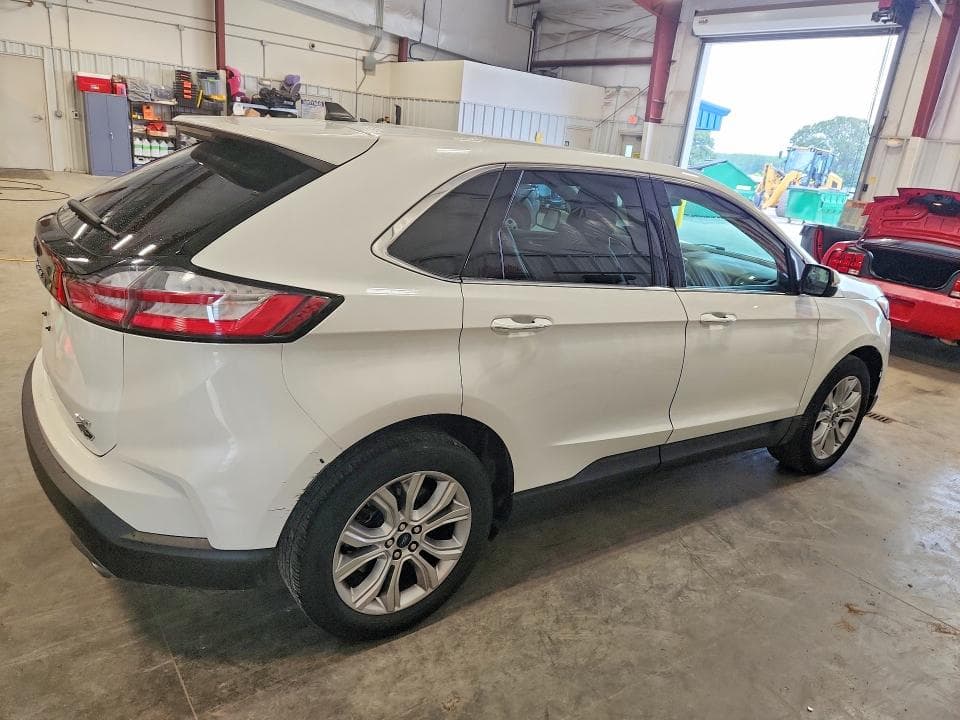 2021 FORD EDGE TITANIUM 3