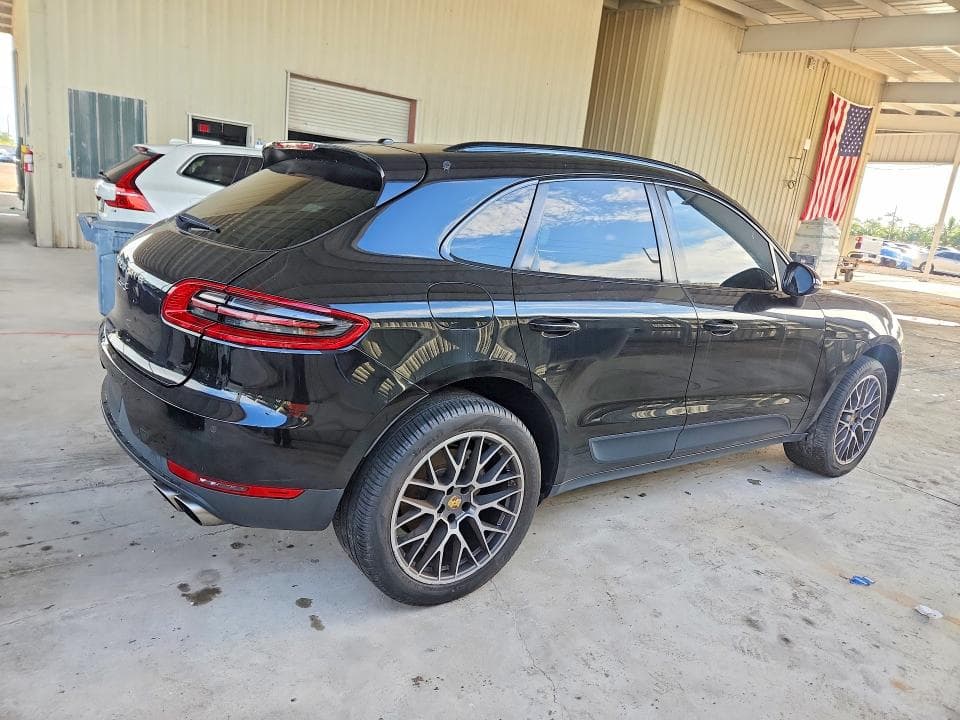 2017 PORSCHE MACAN S 3