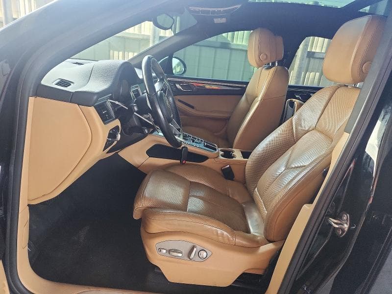 2017 PORSCHE MACAN S 7
