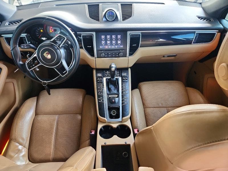 2017 PORSCHE MACAN S 8