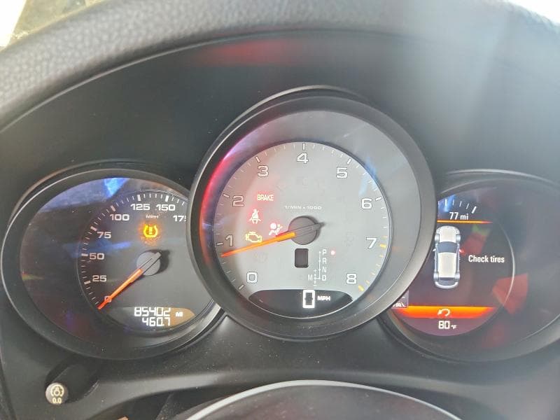 2017 PORSCHE MACAN S 9