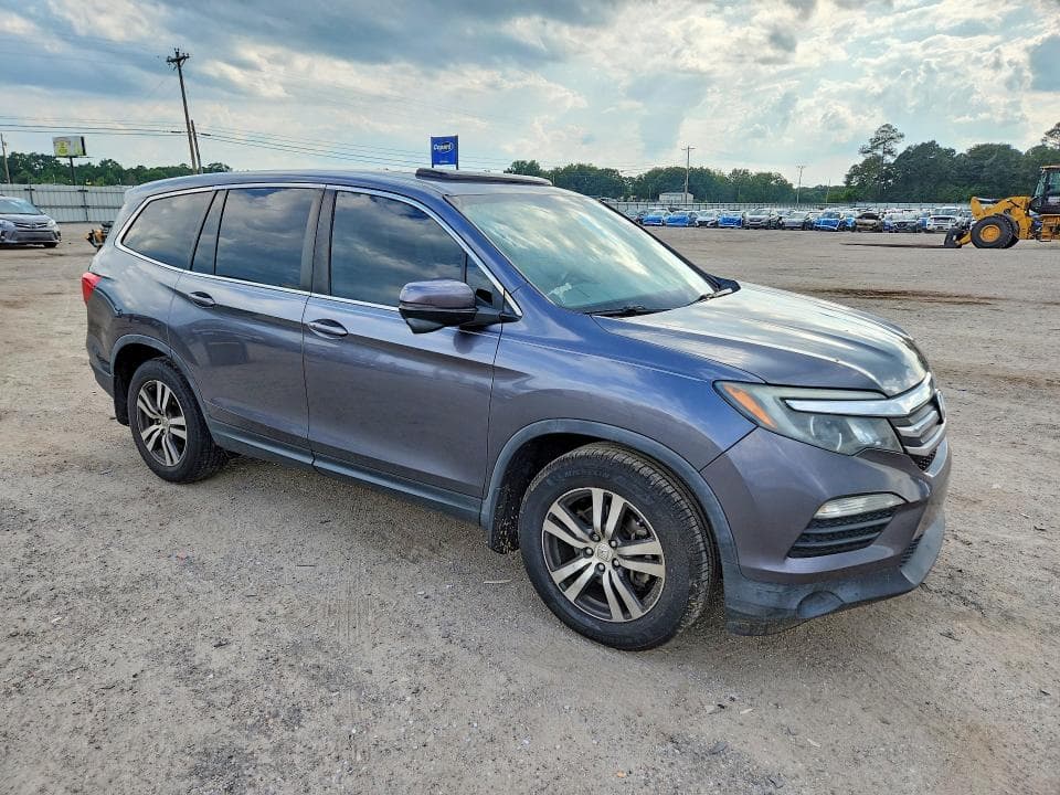 2017 HONDA PILOT EXL 4