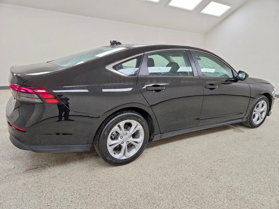 2026 HONDA ACCORD LX 3