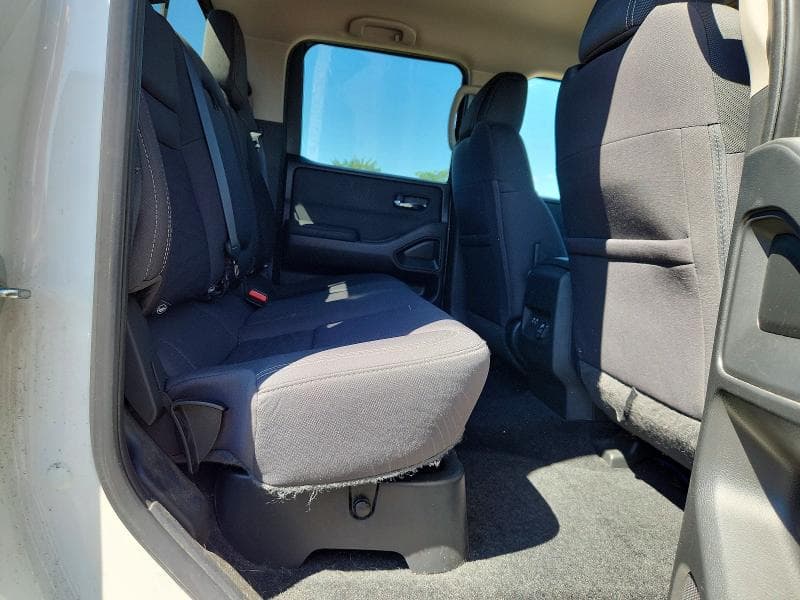 2022 NISSAN FRONTIER SV 10
