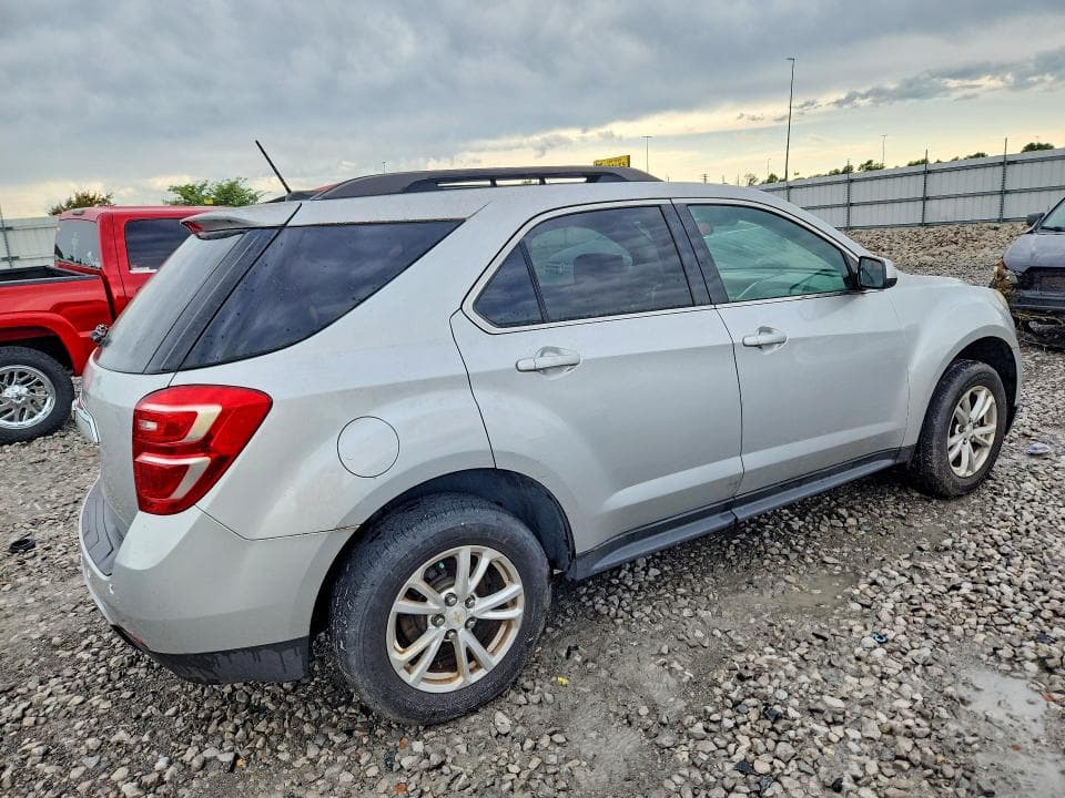 2017 CHEVROLET EQUINOX LT 3