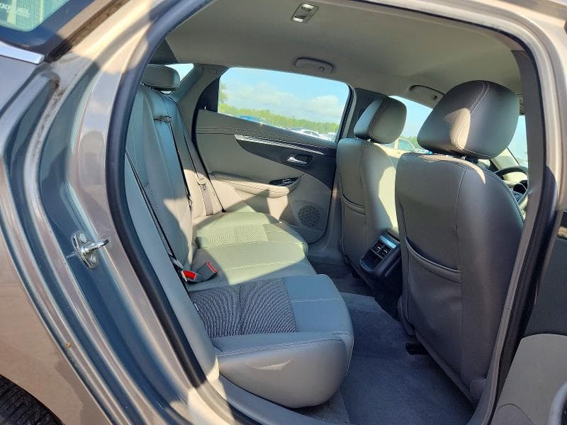 2019 CHEVROLET IMPALA LT 10