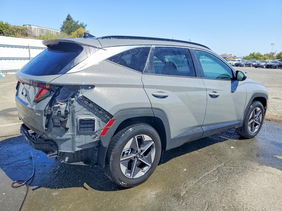 2026 HYUNDAI TUCSON SEL 3